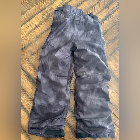 Columbia kids black/gray ski pants size medium (10/12) - Picture 4 of 4